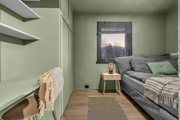 Fin Leilighet I Naerheten Av Tromso Sentrum Zimmer foto